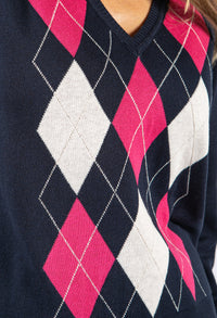 Diamond Pattern V-Neck Knit