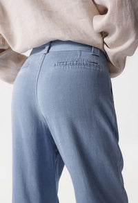 Light Denim trousers with Belt