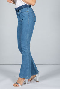 HIGH RISE LOOSE BOOTCUT JEANS WITH BELT