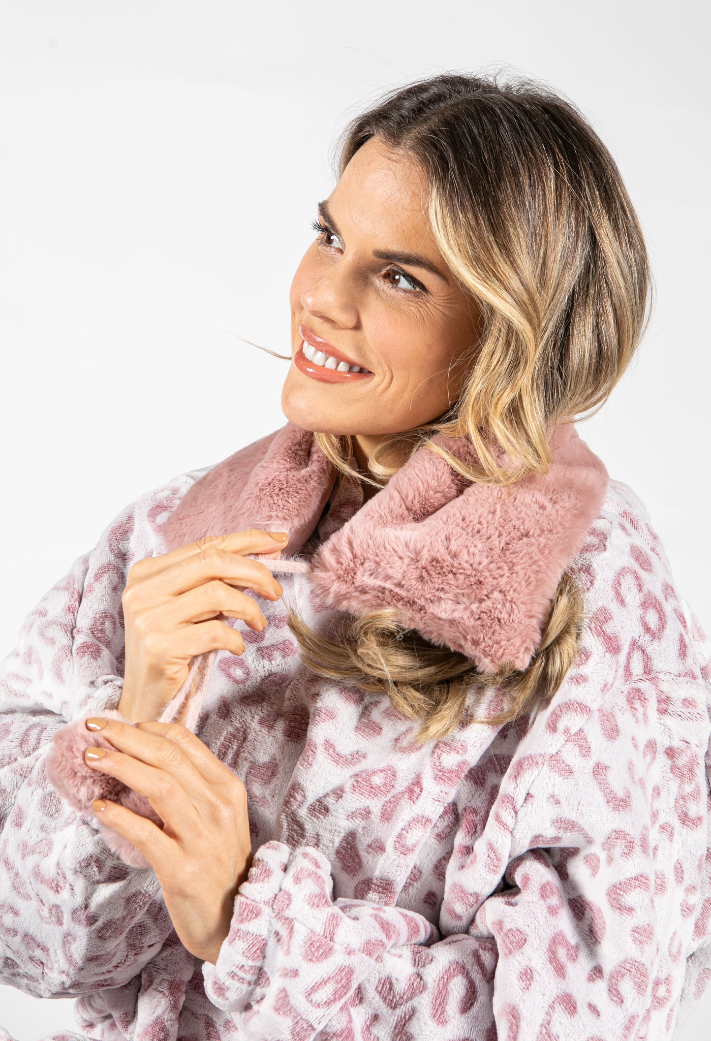 Luxury Plush Heatable Neck Warmer