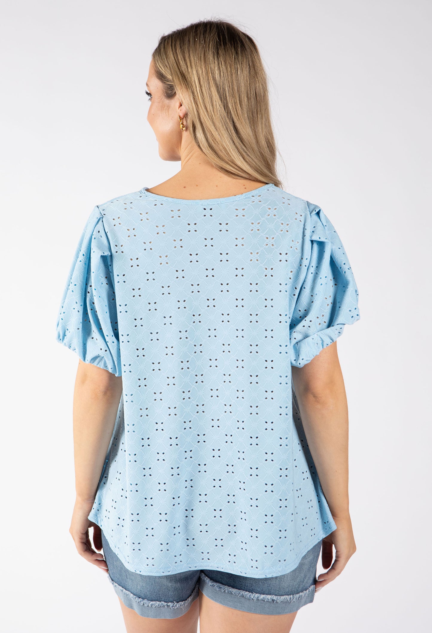 Paca Floral Embroidery Top