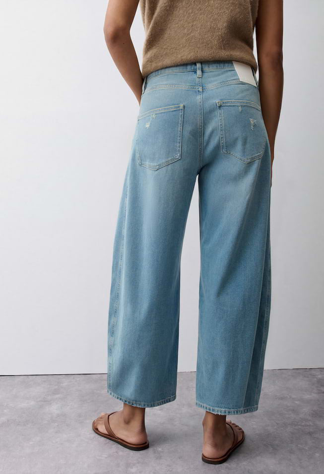MARI LEAP Barrel Jeans