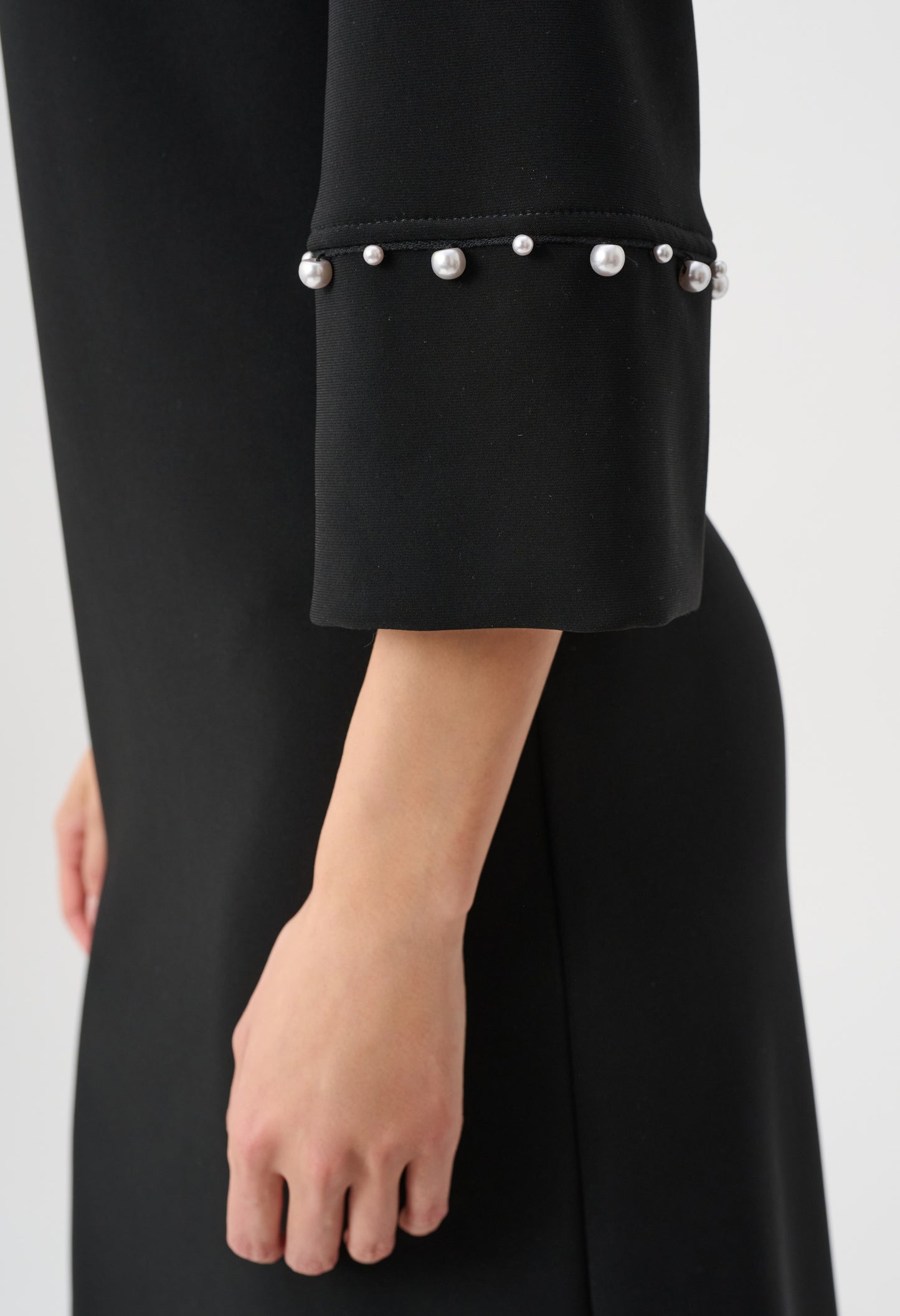 Knee-length Shift Dress