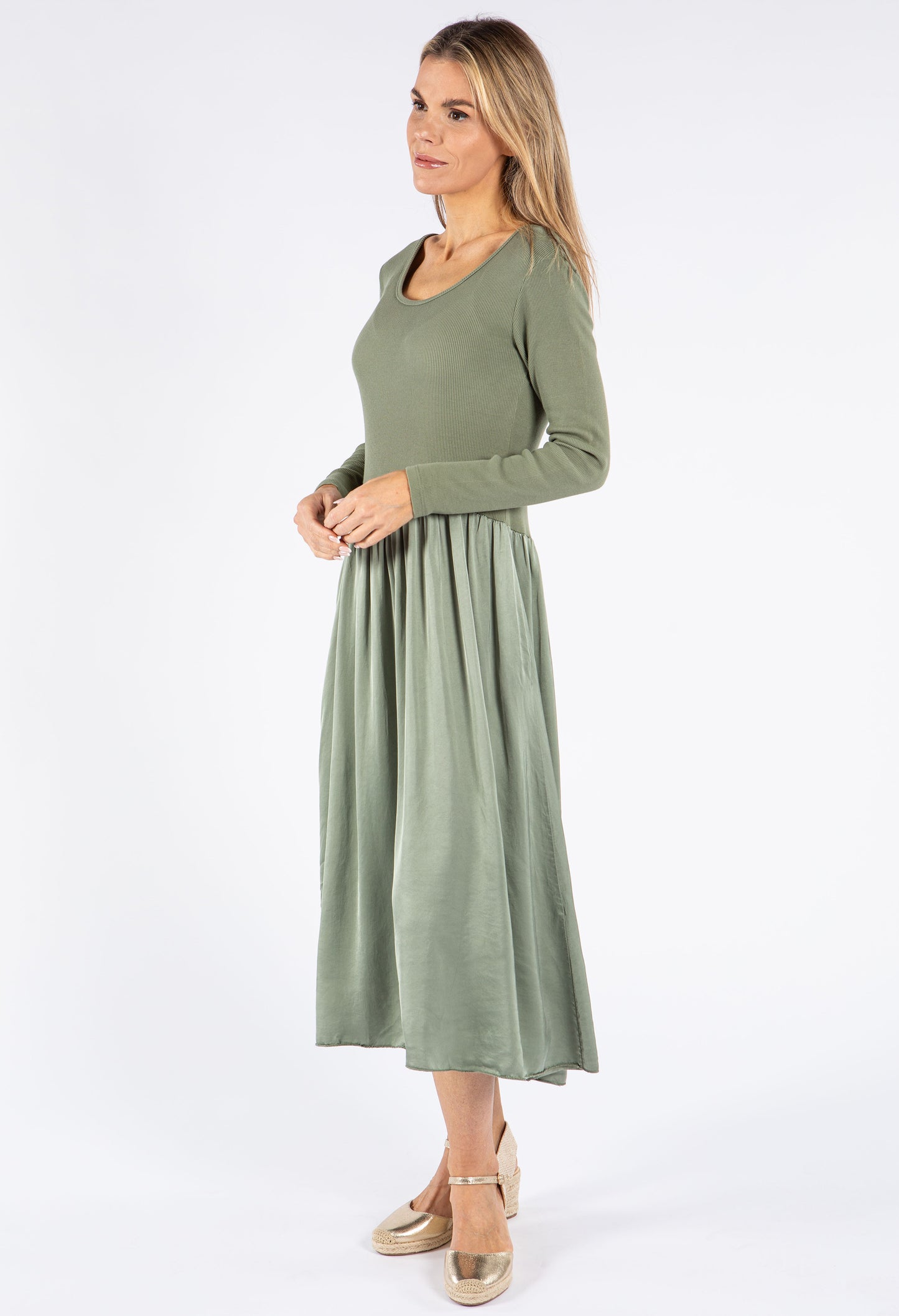 Ribbed Bodice Maxi Dress