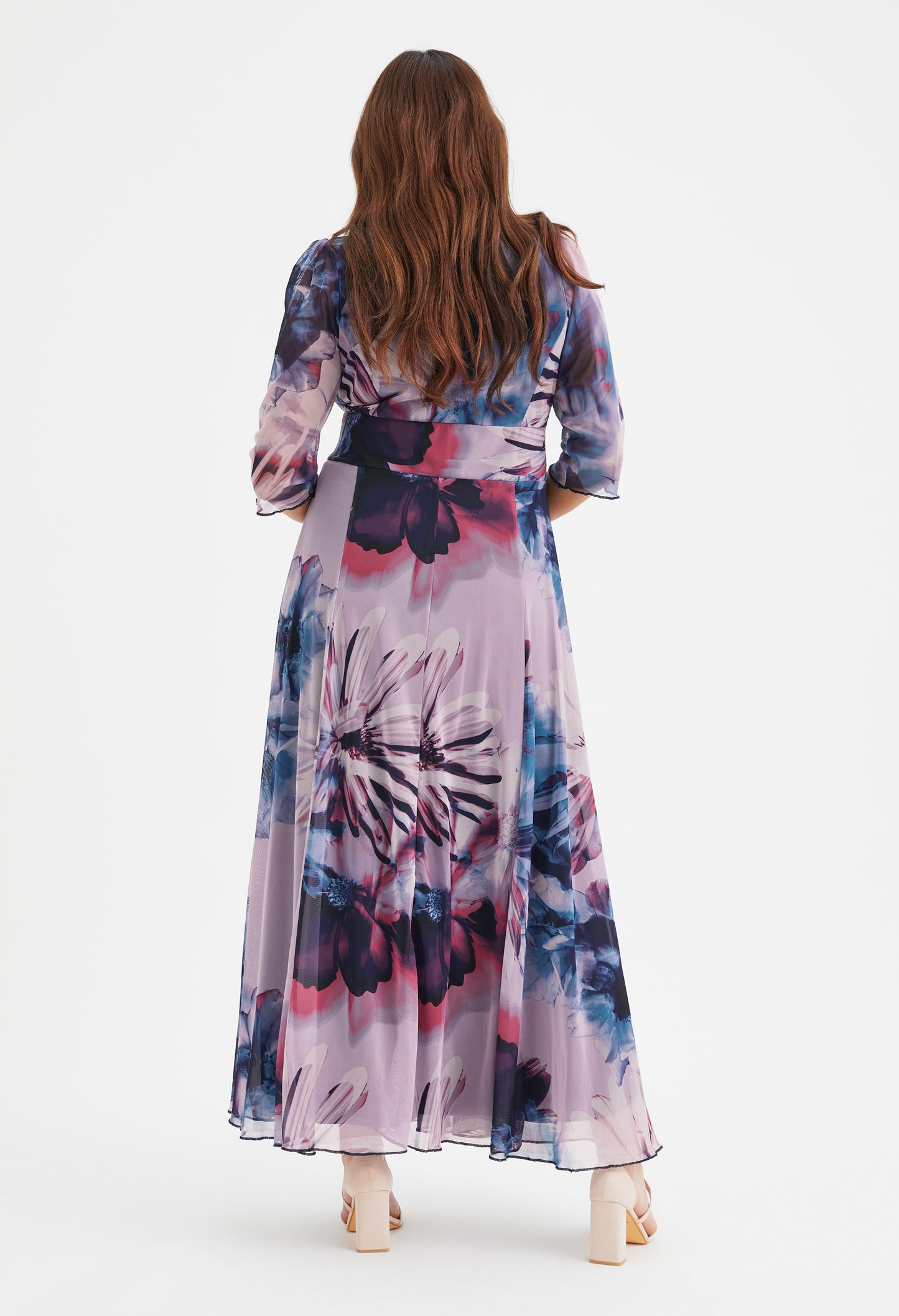 Verity Curve+ Maxi Dress