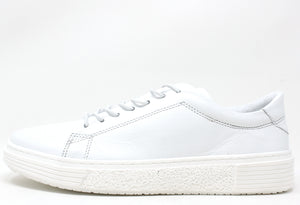 Classic Leather Trainer