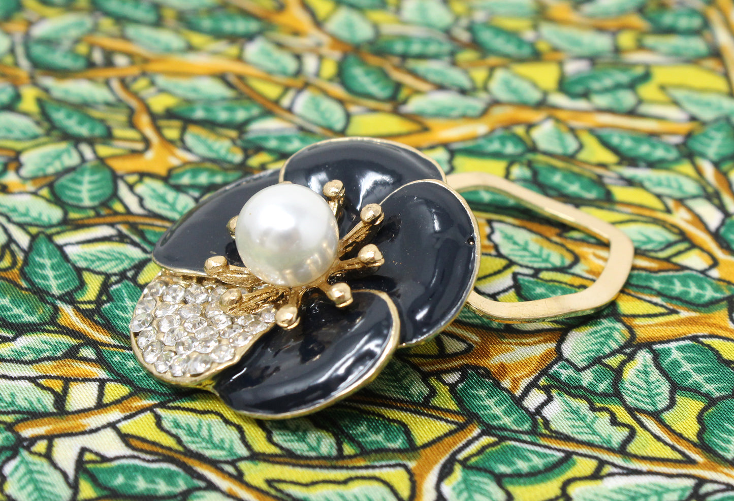 Two Tone Pearl Brooch
