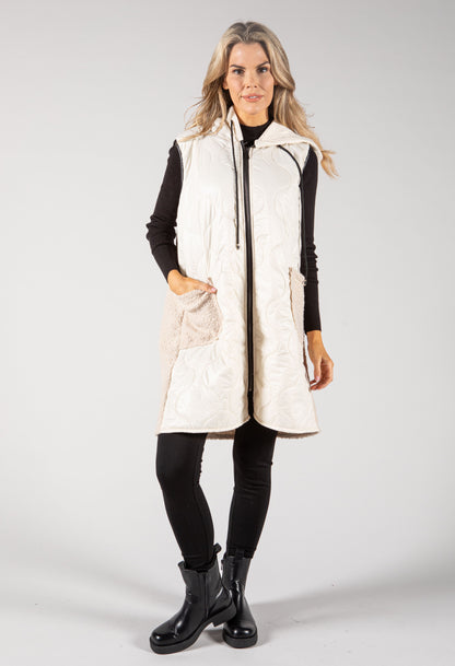 Quilted Gilet With Boucle Back