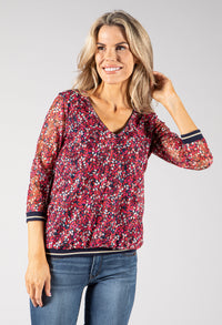 Emer V-Neck Lace Top