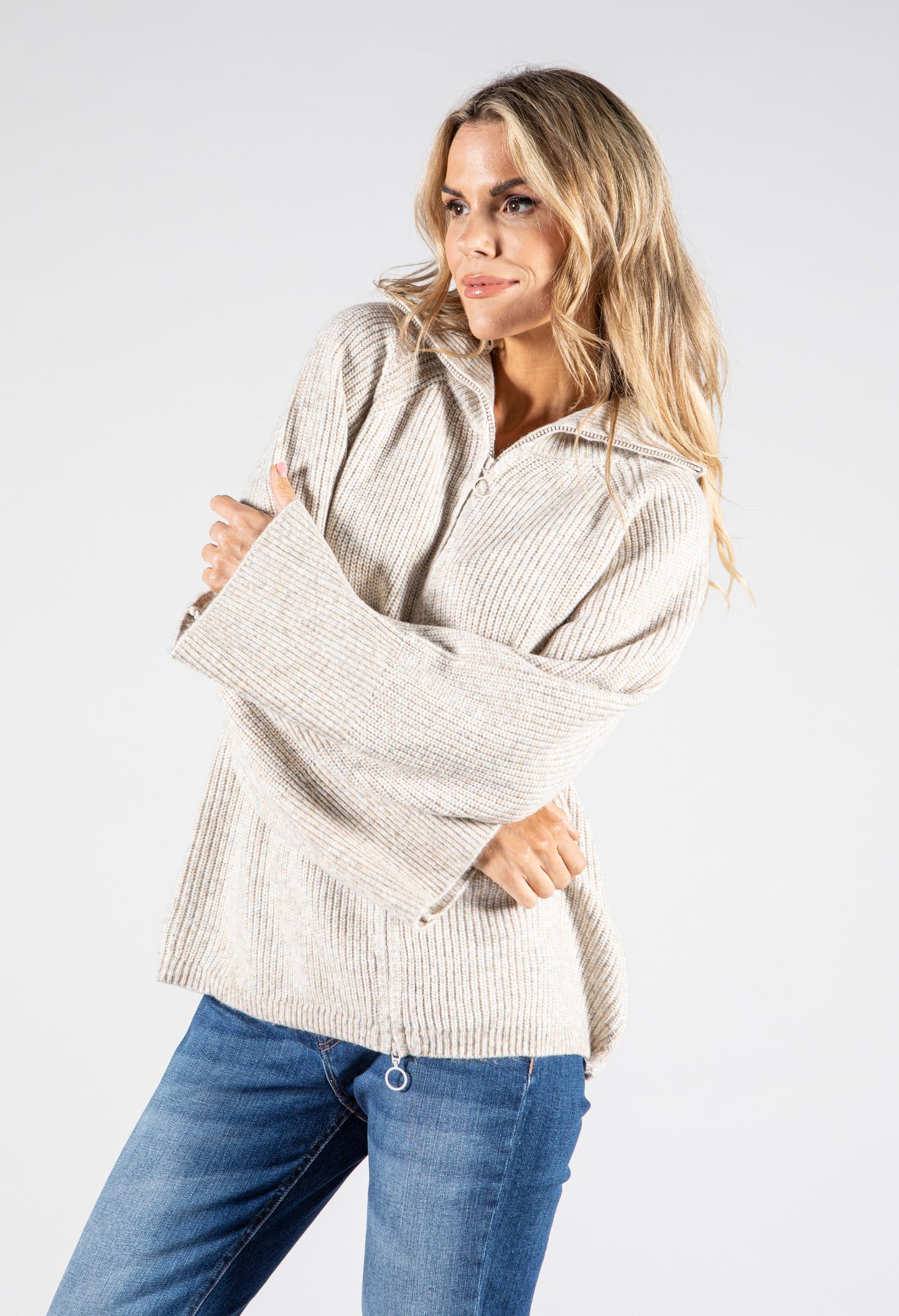 Zip Neck Knit Pullover