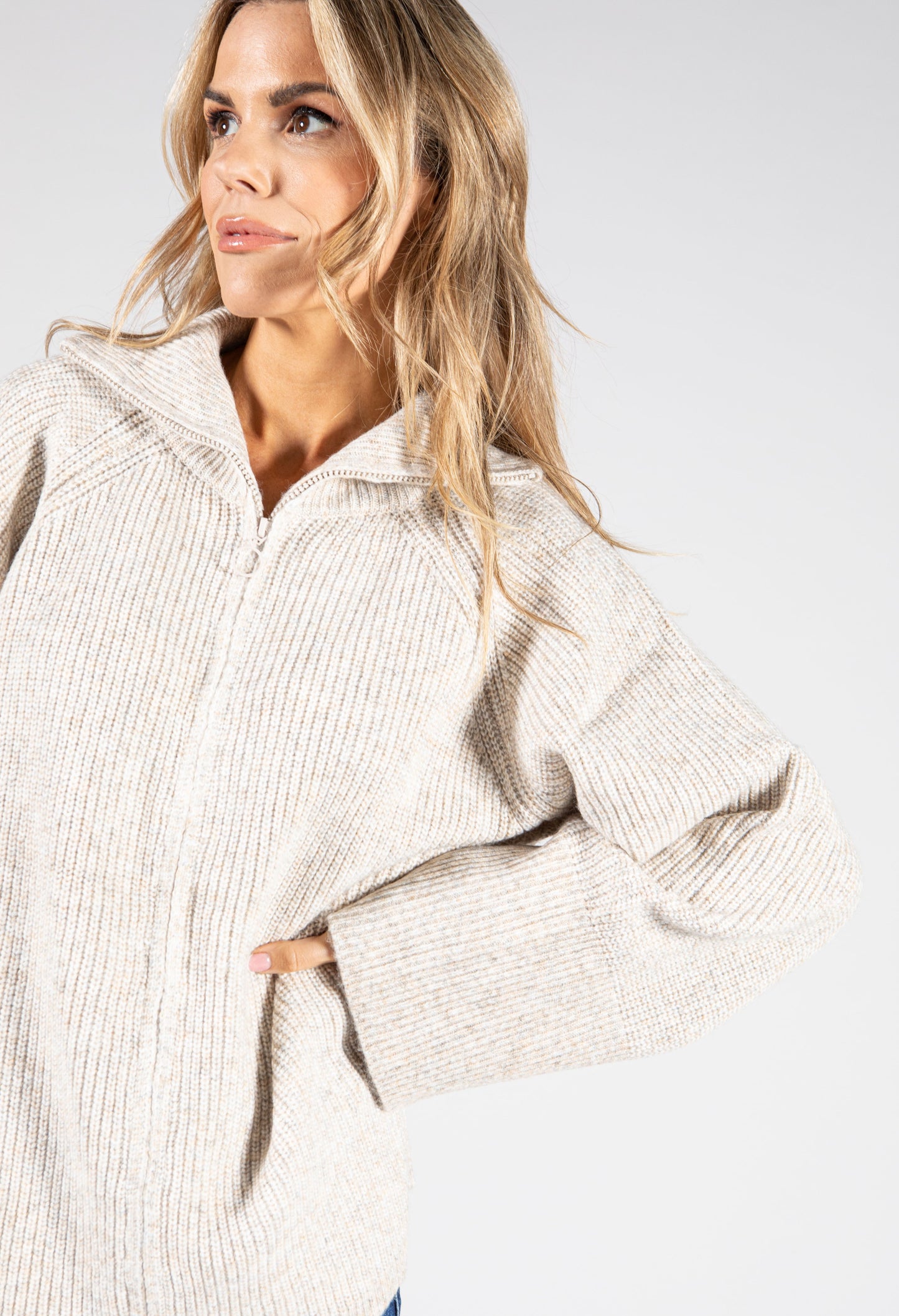 Zip Neck Knit Pullover