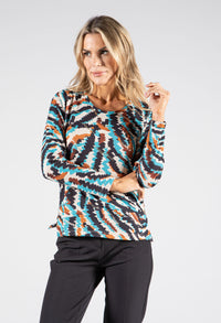 Fine Knit Abstract Print Pullover
