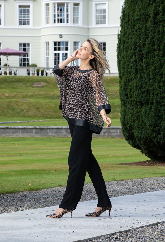 Gold Detail Crinkle Trousers