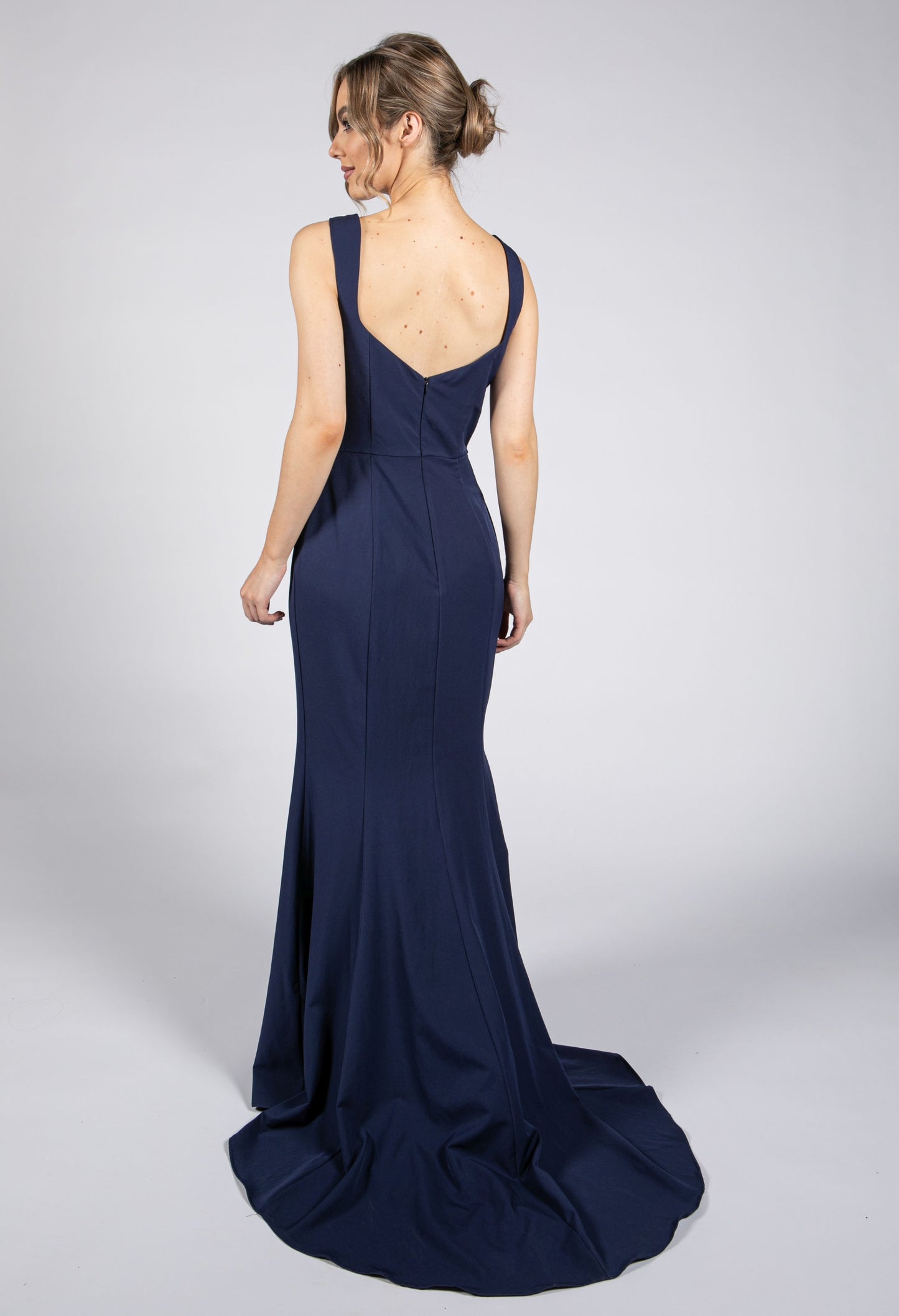 Deep Navy Sweetheart Fitted Gown