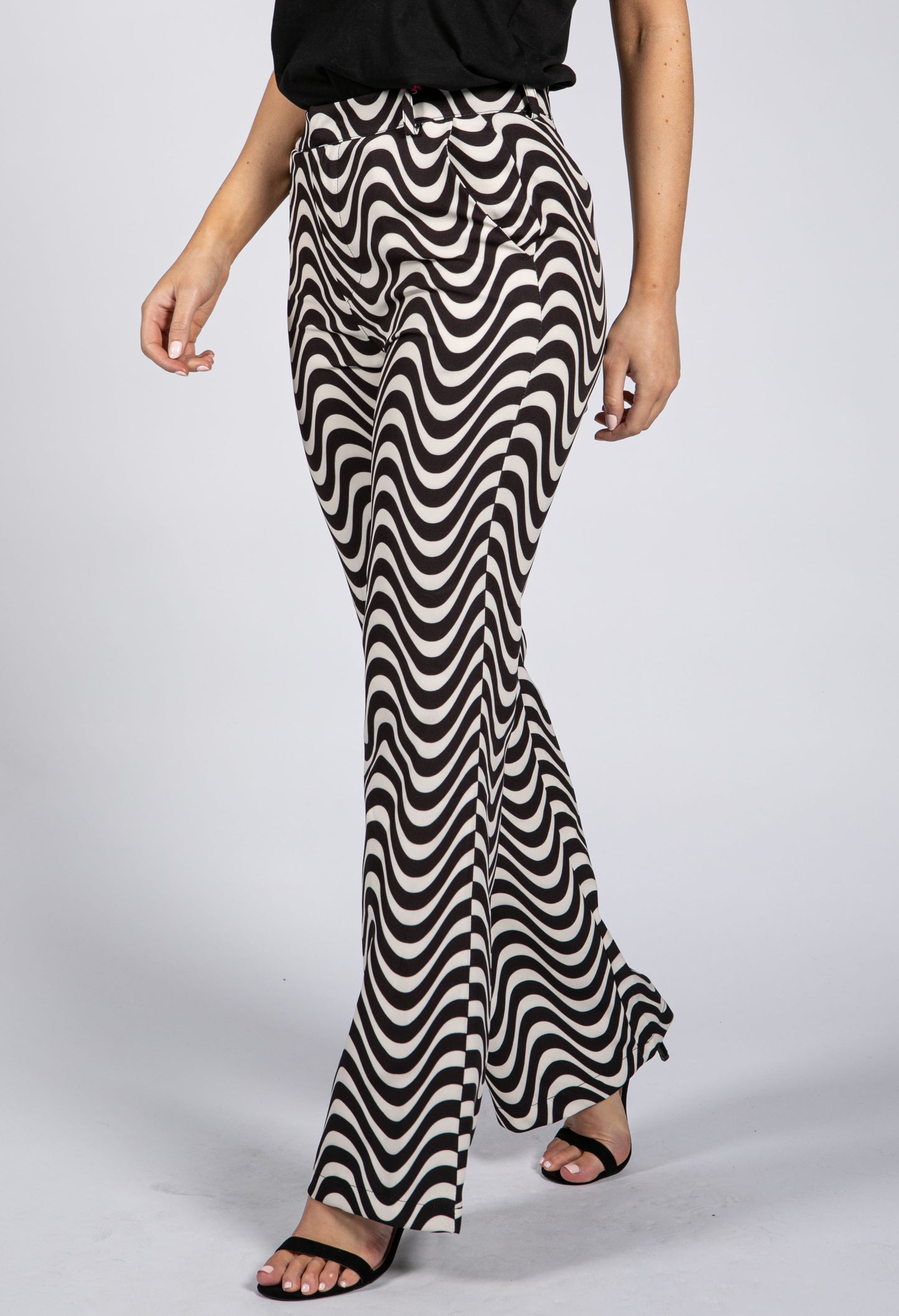 Wavy Trousers