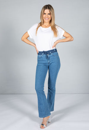 High Rise Loose Bootcut Jeans with Belt – Pamela Scott
