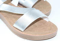 Strap sandal
