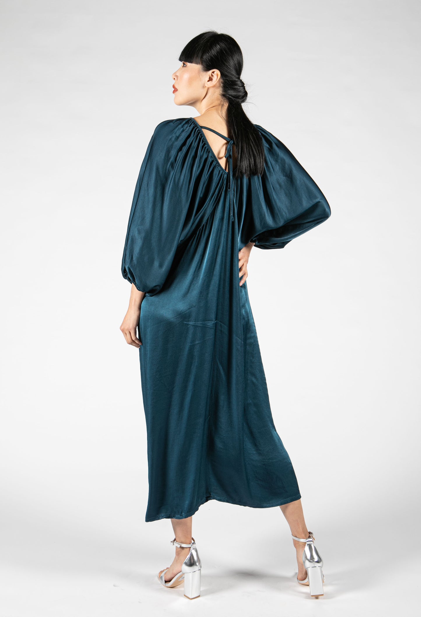Silk Feeling Maxi Dress