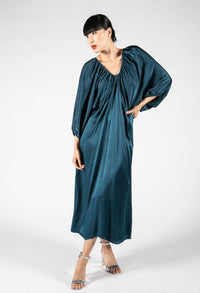 Silk Feeling Maxi Dress