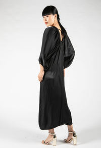 Silk Feeling Maxi Dress