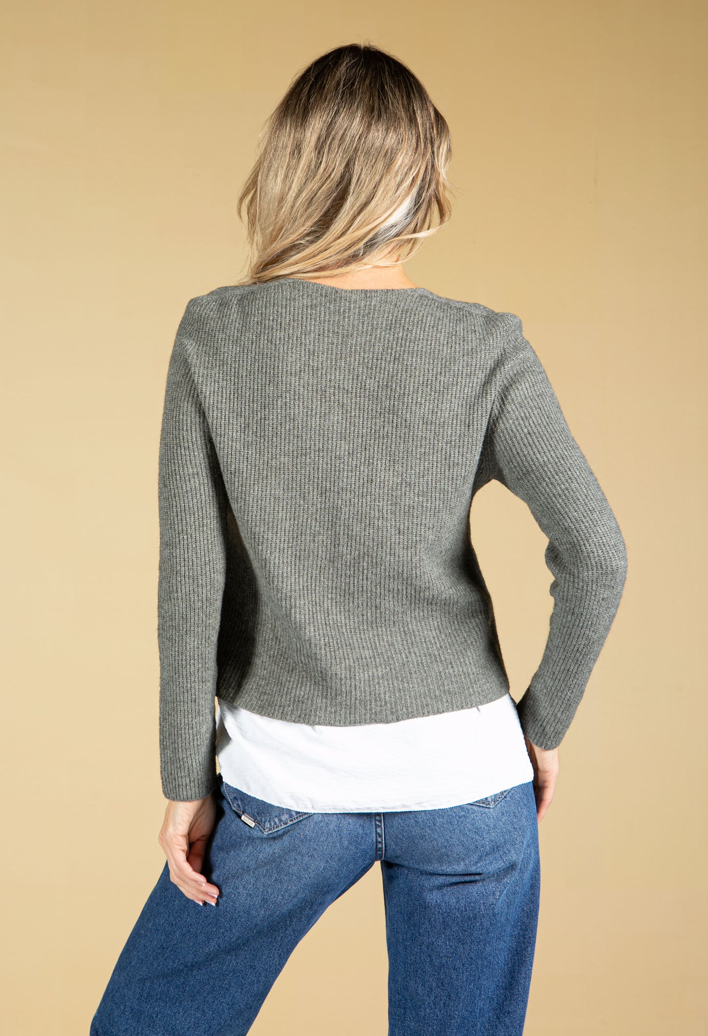 Fine Knit Short Cardigan