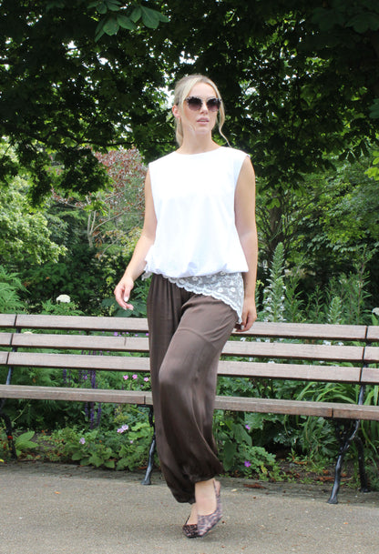 Selisa Balloon Hem Top