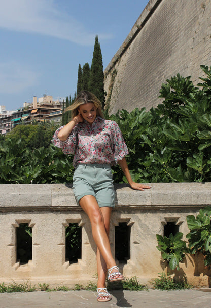 Daisy Print Balloon Sleeve Blouse