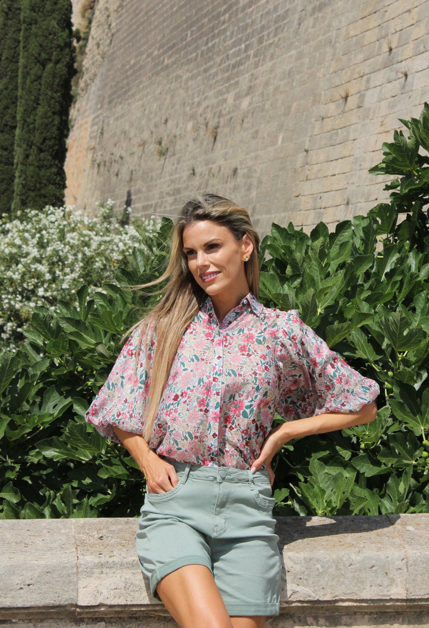 Daisy Print Balloon Sleeve Blouse