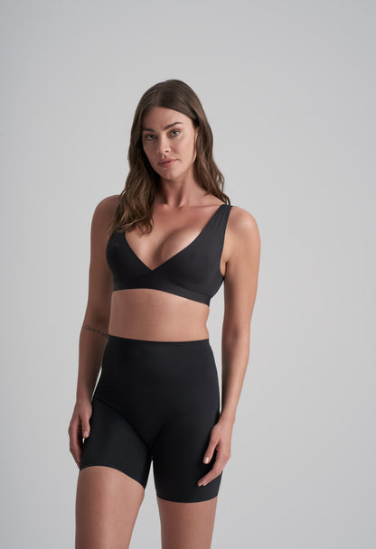 Invisible Mid Waist Short