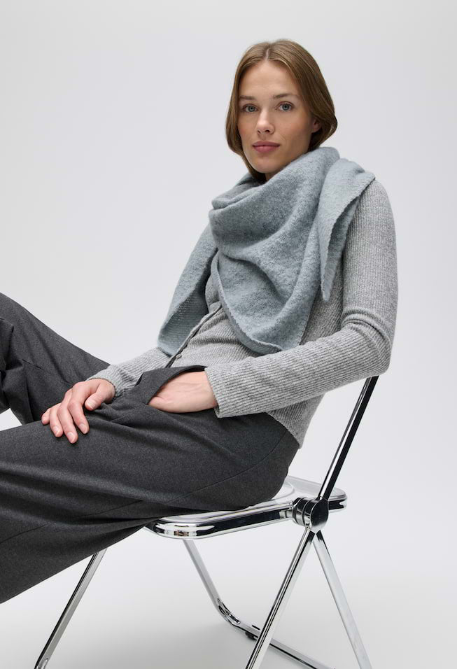 Amadsi Scarf