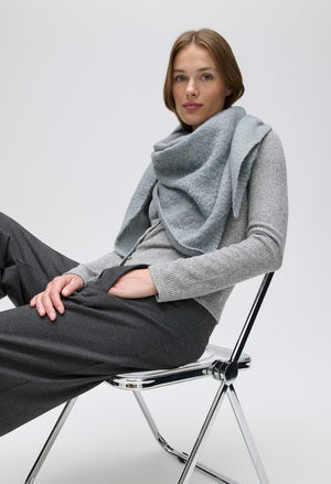 Amadsi Scarf