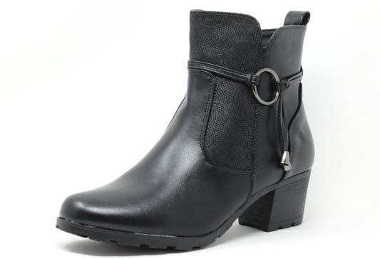 Ring Ankle Boot