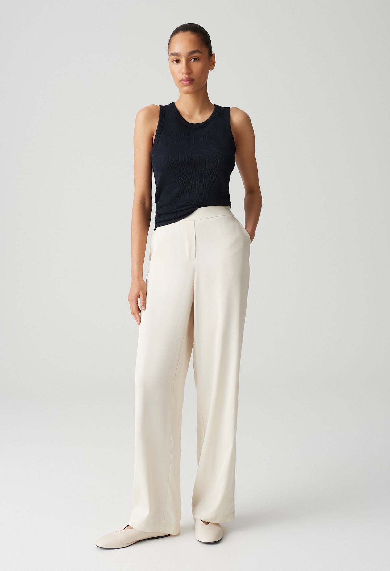 Ilesso Sparkle Slim Tank Top