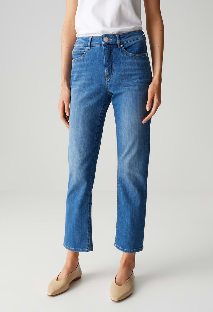 Melly Base Mid Rise Straight Jeans