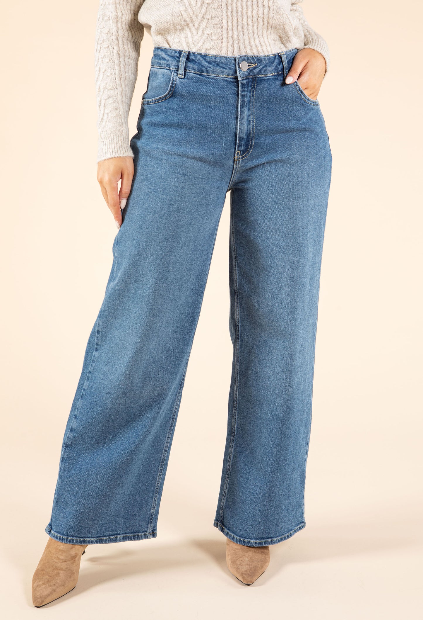 Balmango Relaxed Straight Leg Jean