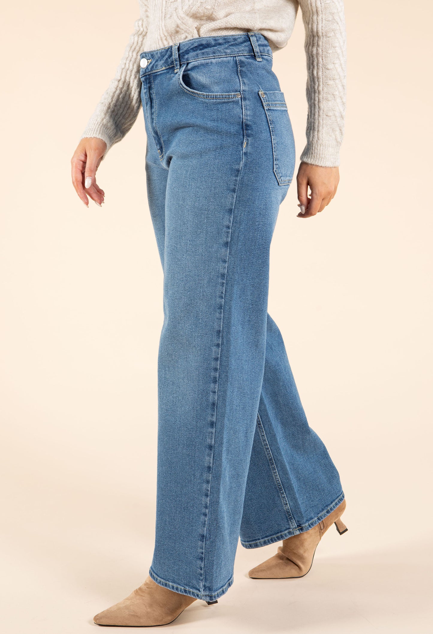 Balmango Relaxed Straight Leg Jean