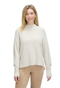 Stand-Up Collar Knit Jumper