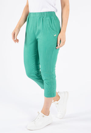Pull on Capris with Embroidery detailing
