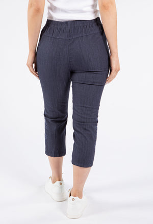 Pull on Capris with Embroidery detailing