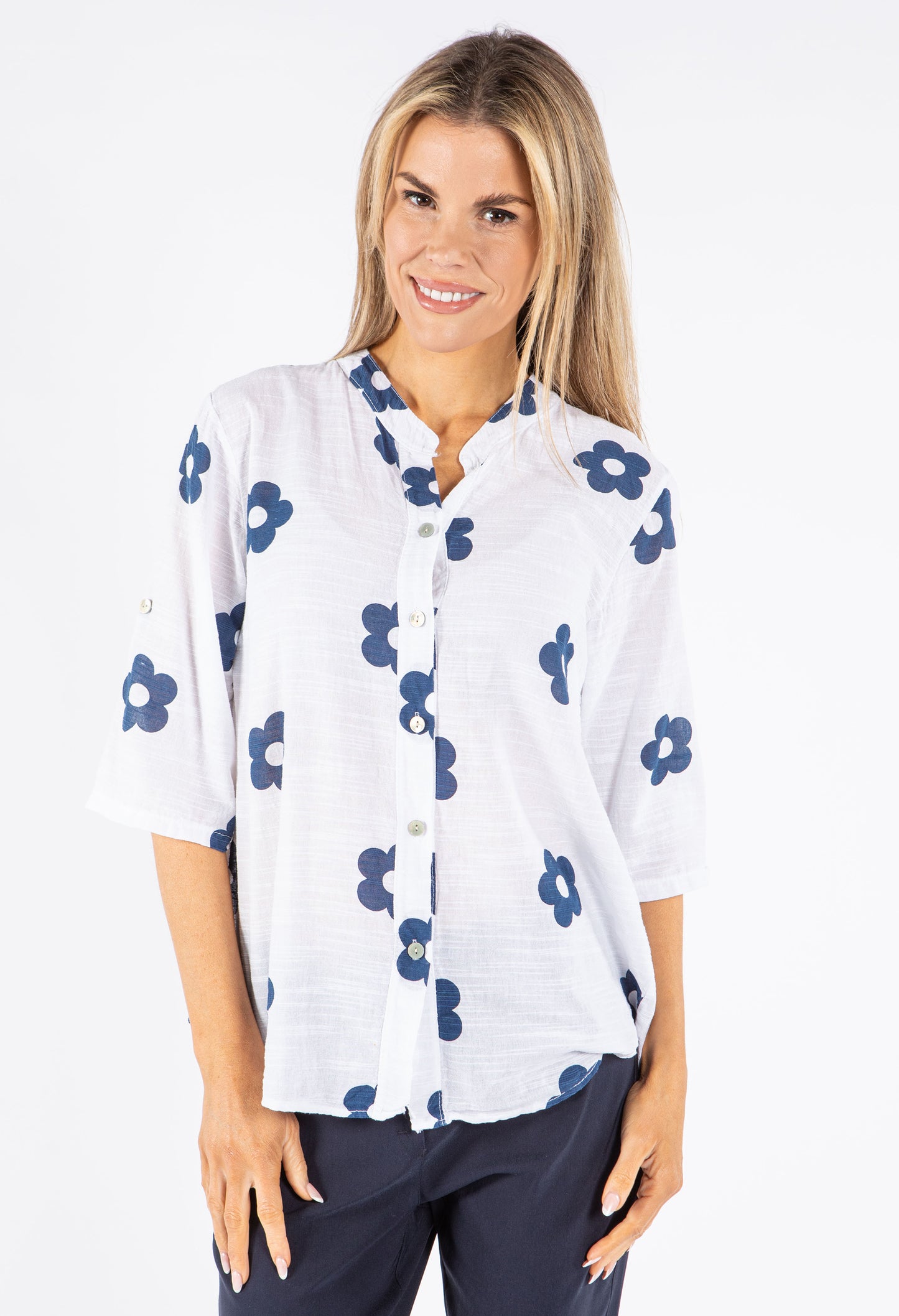Floral Print Buttoned Blouse