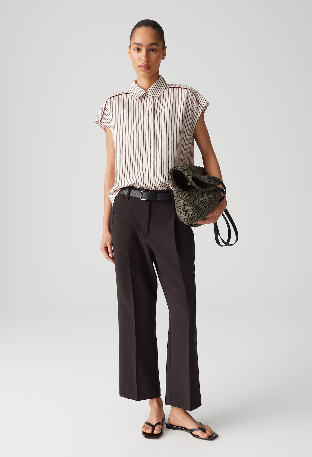 Meeri City Relaxed Fit Trousers