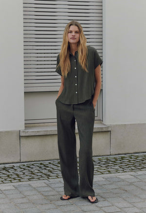 Fasinga Loose shirt blouse with crinkle structure