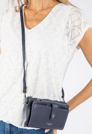 Zip Close Multi Pocket Bag