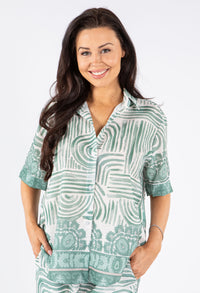 Abstratc Print V-Neck Shirt