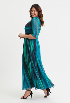 Verity Curve+ Maxi Dress