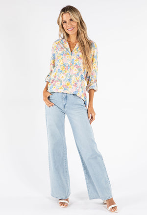 Floral Print Buttoned Blouse