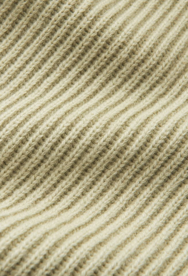 Amantico Knitted Scarf