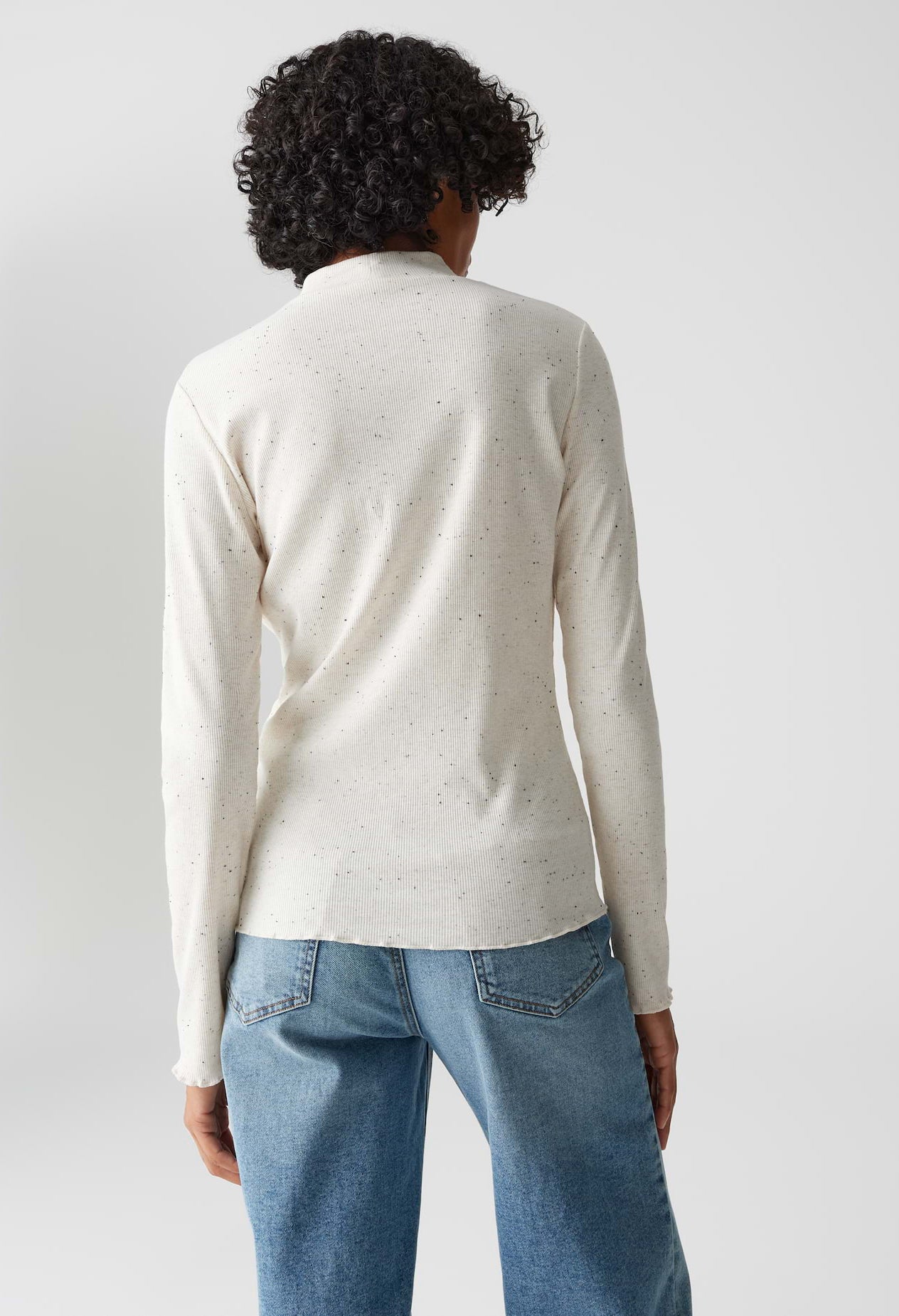 Suhanna Curly Slim ribbed Top