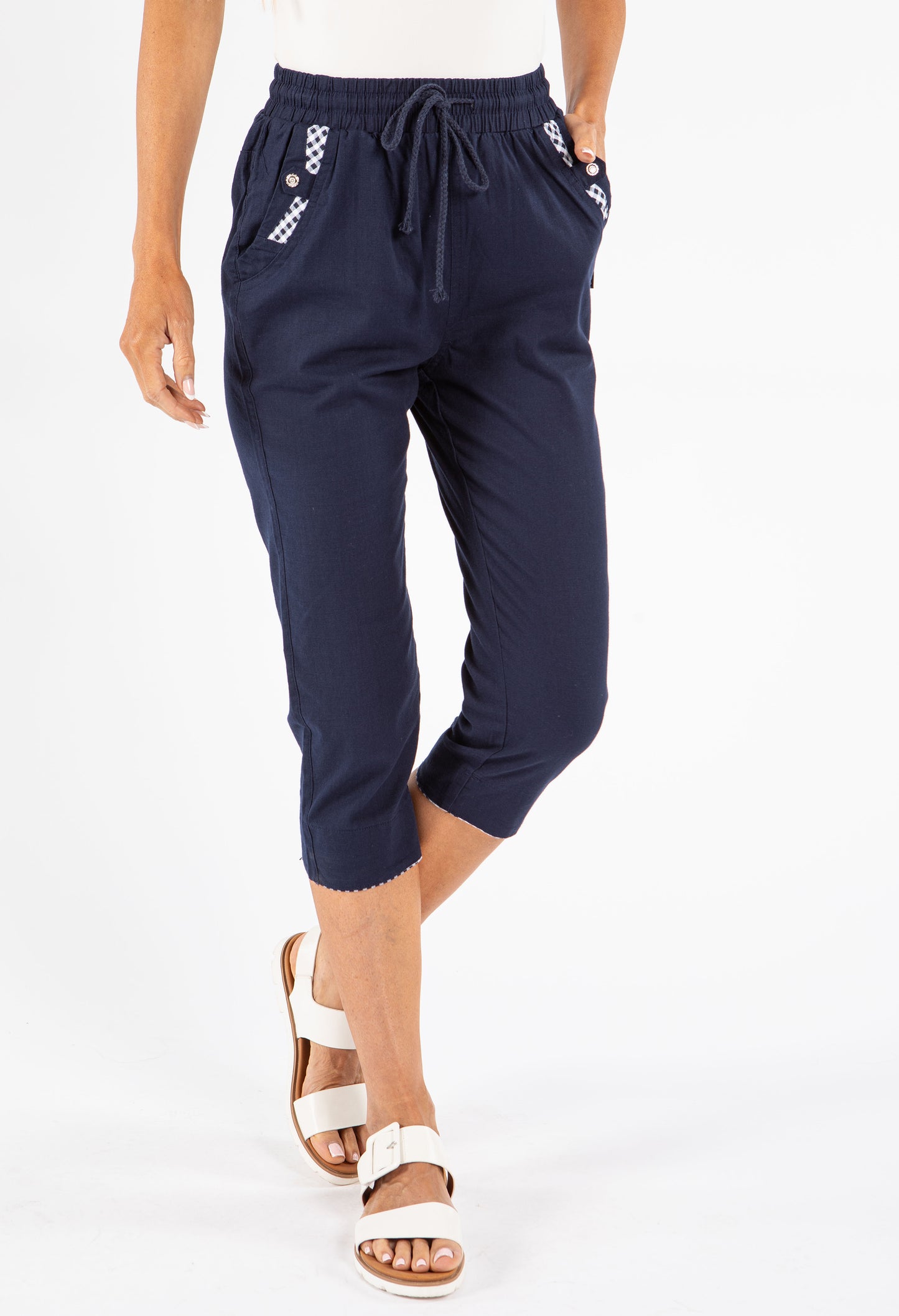 Pull-On Linen Capris