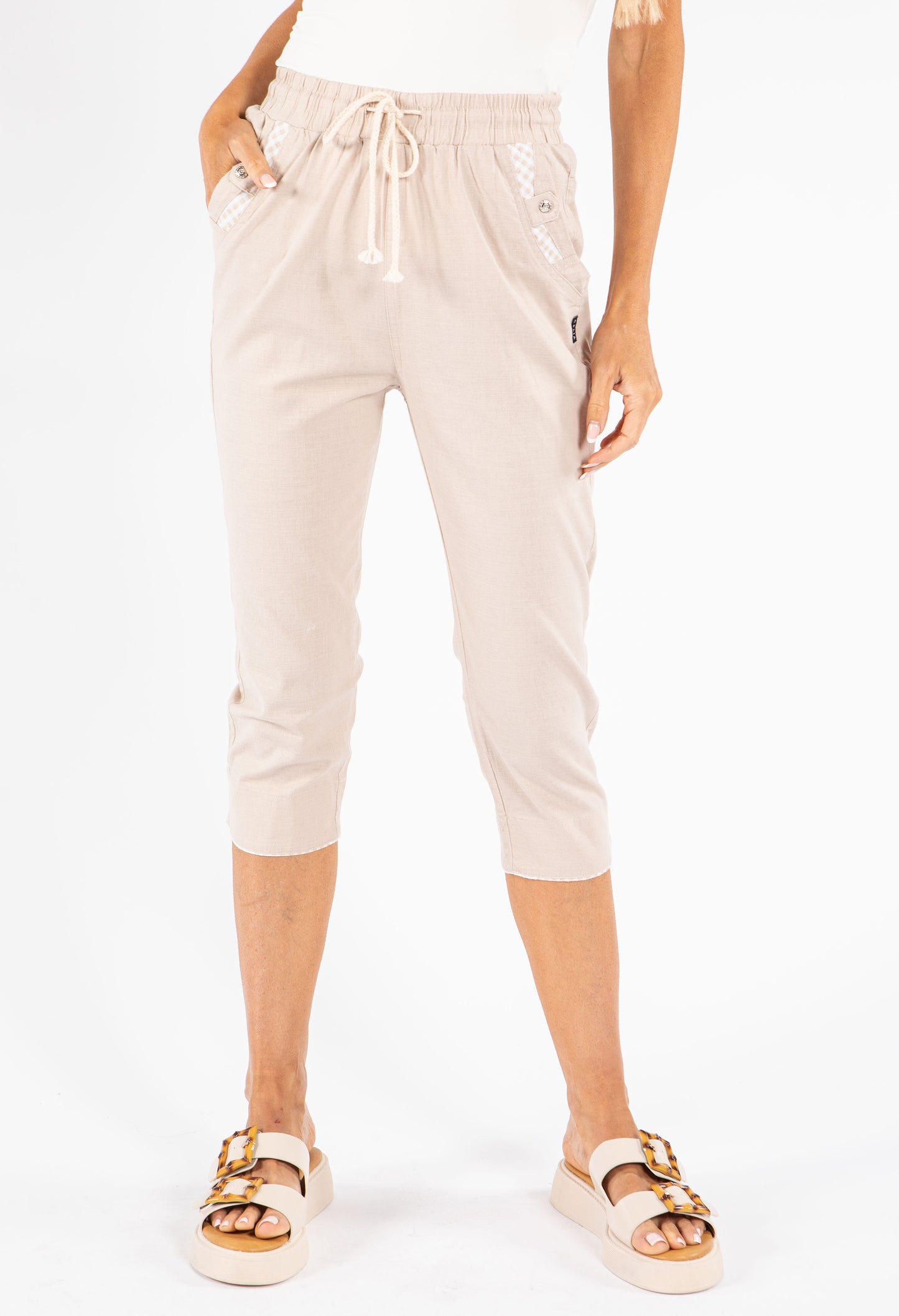 Pull-On Linen Capris